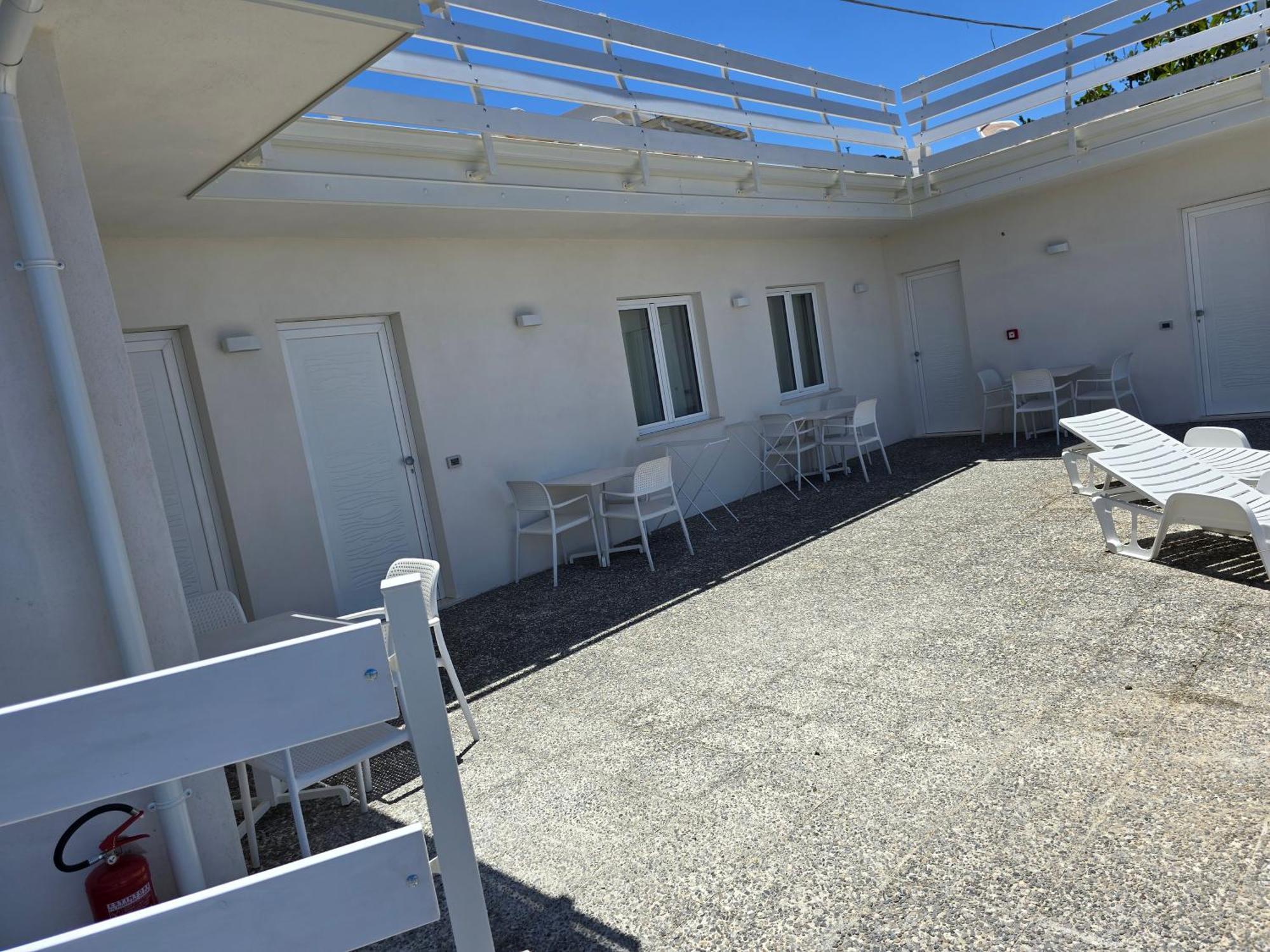 Hotel La Praia Zambrone Esterno foto
