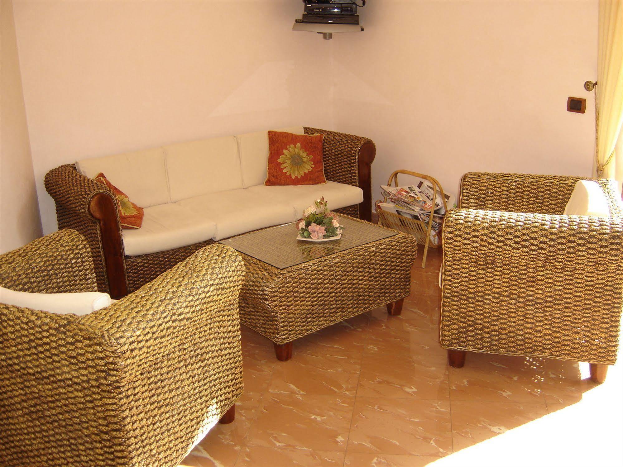 Hotel La Praia Zambrone Esterno foto