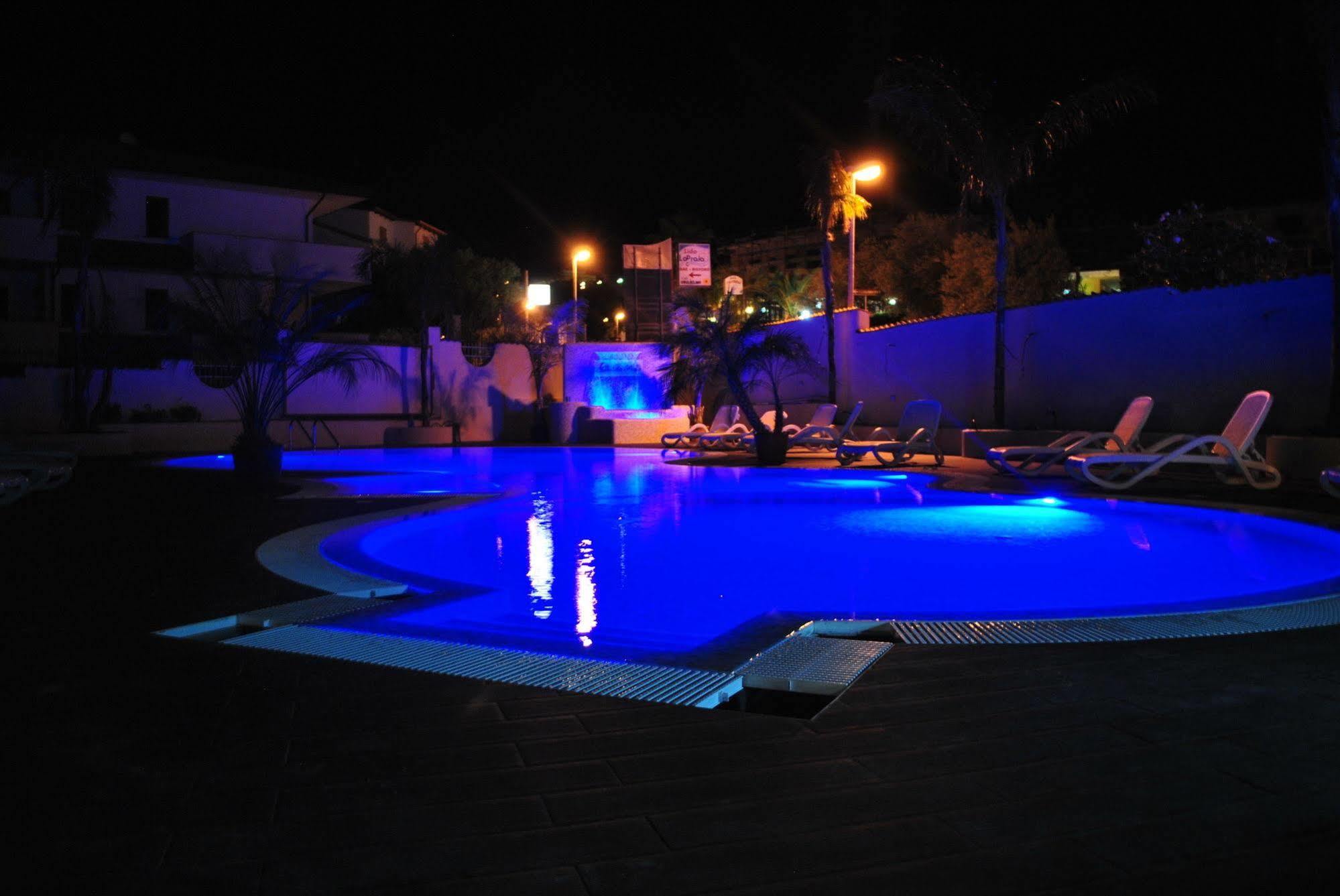 Hotel La Praia Zambrone Esterno foto